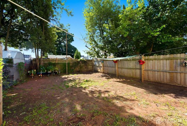 40 Throop Avenue, New Brunswick, NJ 08901