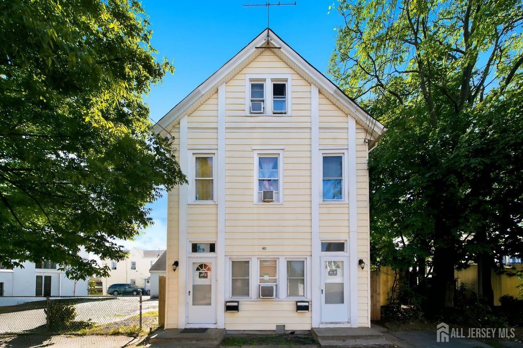 40 Throop Avenue, New Brunswick, NJ 08901