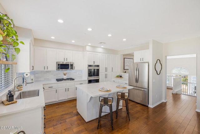 1240 Bayside Lane, Oxnard, CA 93035