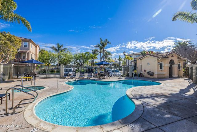 1240 Bayside Lane, Oxnard, CA 93035