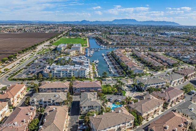 1240 Bayside Lane, Oxnard, CA 93035