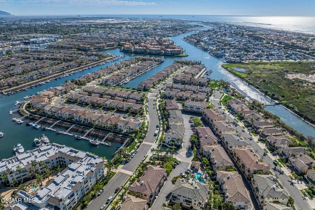 1240 Bayside Lane, Oxnard, CA 93035