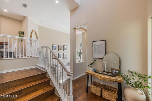 1240 Bayside Lane, Oxnard, CA 93035