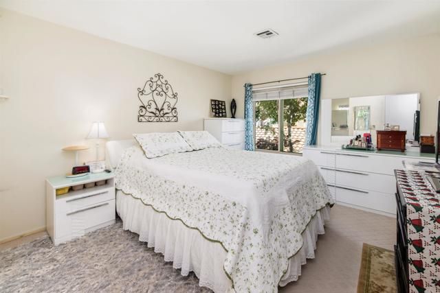 10758 Dabney Drive 40, San Diego, CA 92126