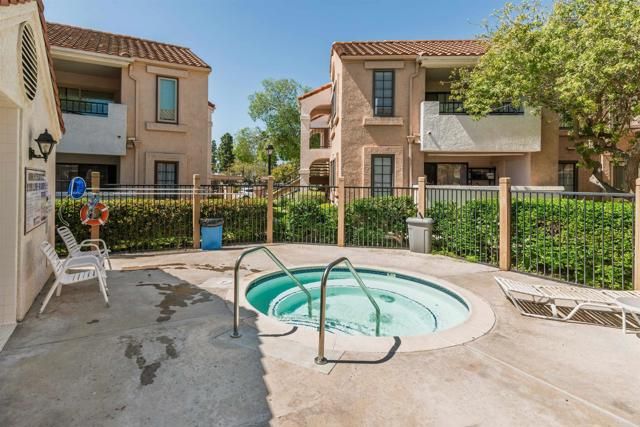 10758 Dabney Drive 40, San Diego, CA 92126