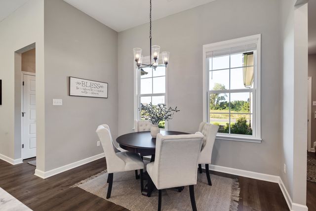 30 SOUTHAMPTON ST, Oakland, TN 38060