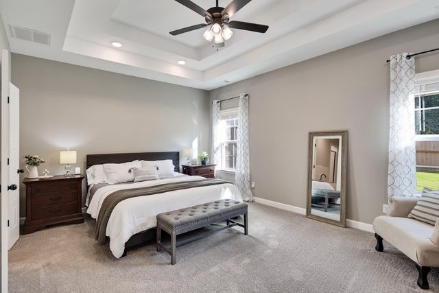 30 SOUTHAMPTON ST, Oakland, TN 38060