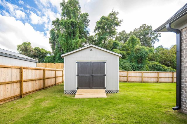 30 SOUTHAMPTON ST, Oakland, TN 38060