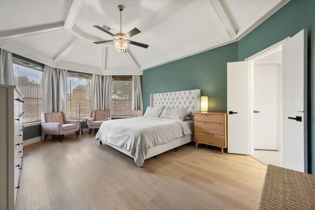 2300 Eden Green Drive, Arlington, TX 76001