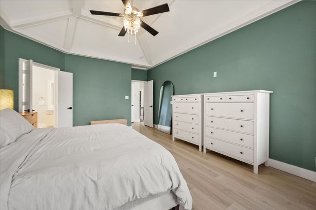 2300 Eden Green Drive, Arlington, TX 76001