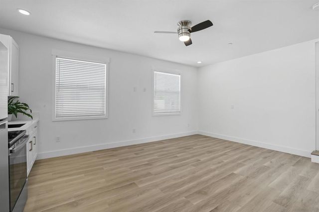 2080 82 Curtis, Vista, CA 92084