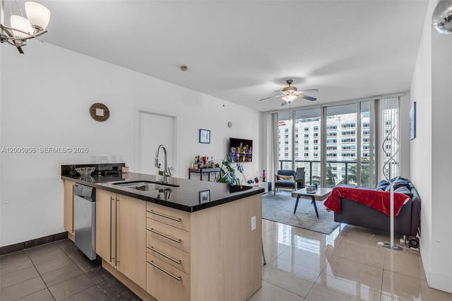 1111 SW 1st Ave 1217, Miami, FL 33130