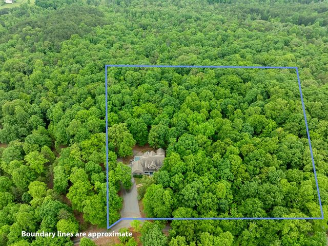 399 Hideaway Hills Road, Blairsville, GA 30512