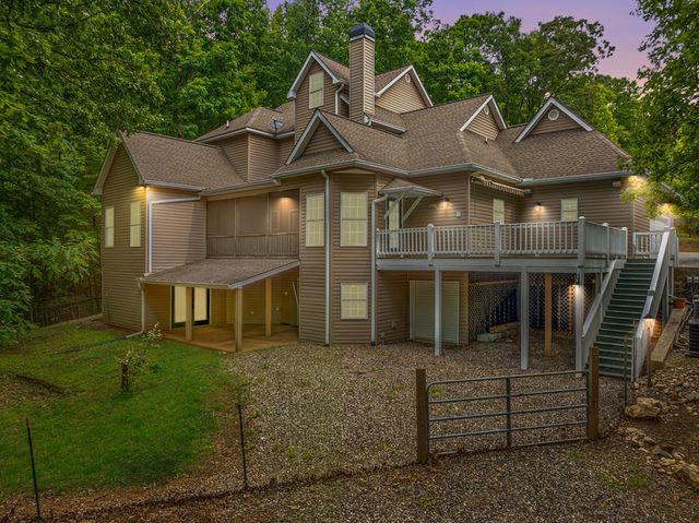 399 Hideaway Hills Road, Blairsville, GA 30512