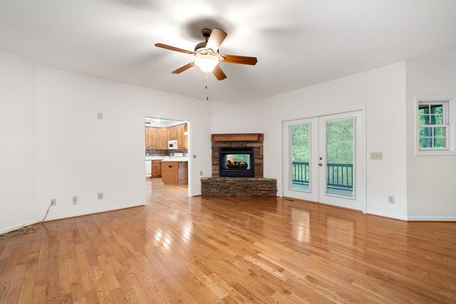 399 Hideaway Hills Road, Blairsville, GA 30512