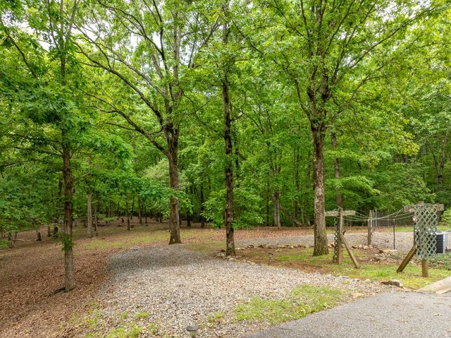 399 Hideaway Hills Road, Blairsville, GA 30512