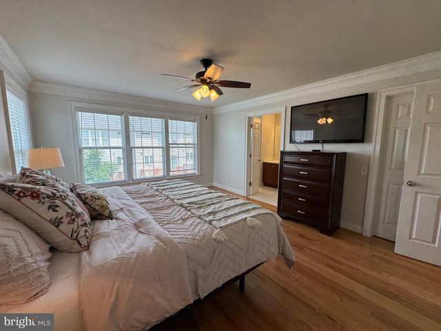 20625 LISTER TER, Ashburn, VA 20147