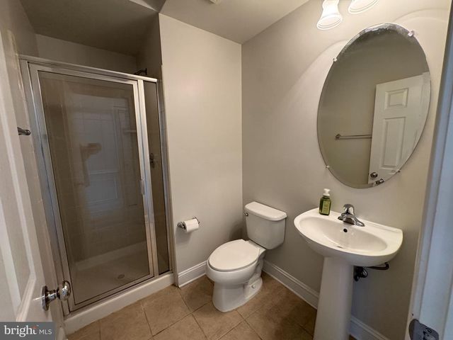 20625 LISTER TER, Ashburn, VA 20147