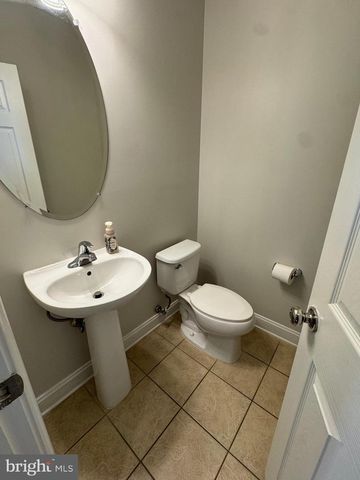 20625 LISTER TER, Ashburn, VA 20147