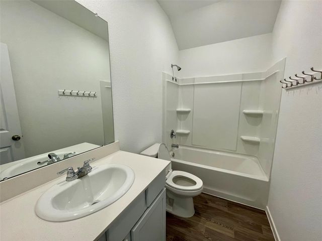 17202 Coppice Oak Drive, Hockley, TX 77447