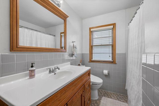 4525 Quail Avenue N, Robbinsdale, MN 55422