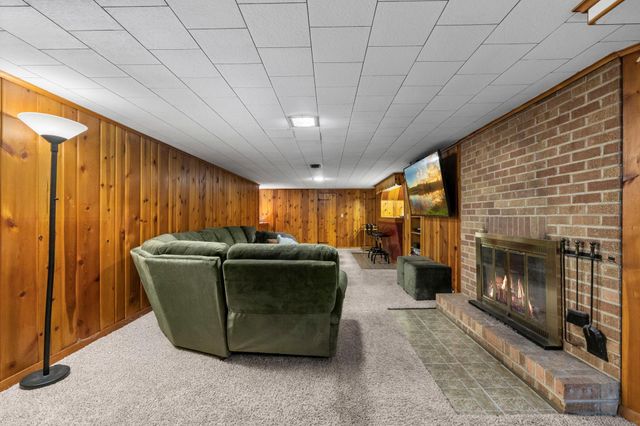 4525 Quail Avenue N, Robbinsdale, MN 55422