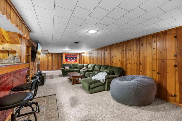 4525 Quail Avenue N, Robbinsdale, MN 55422