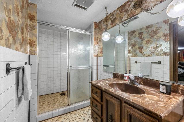4525 Quail Avenue N, Robbinsdale, MN 55422
