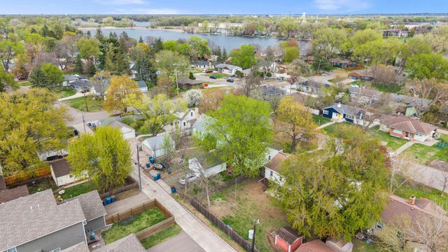 4525 Quail Avenue N, Robbinsdale, MN 55422