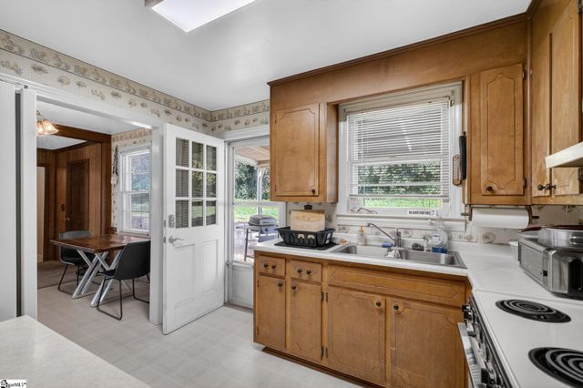 8 Abelia Drive, Greenville, SC 29617