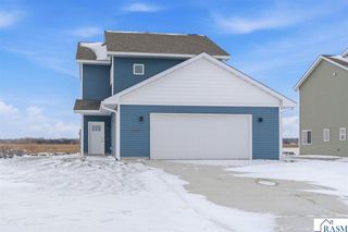 3109 Bassett Drive, Mankato, MN 56001