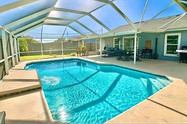 641 STALLINGS AVENUE, Deltona, FL 32738