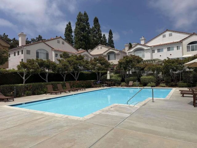 5536 Renaissance Avenue 1, San Diego, CA 92122