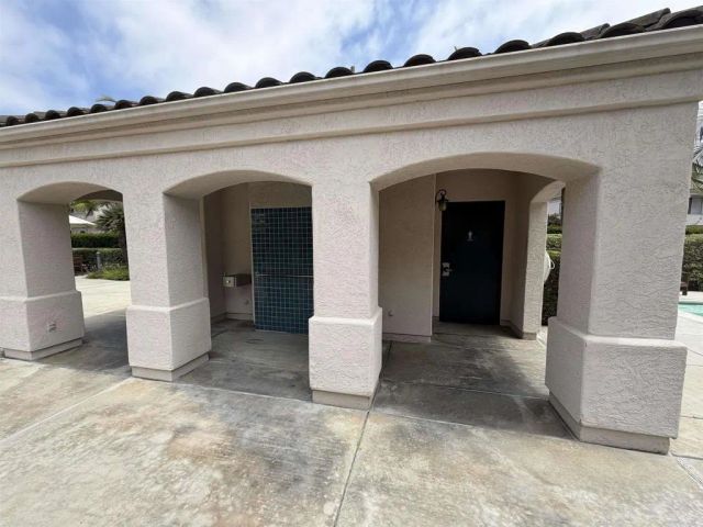 5536 Renaissance Avenue 1, San Diego, CA 92122