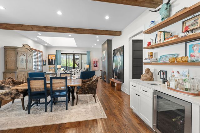 128 37th Ave, N, Nashville, TN 37209