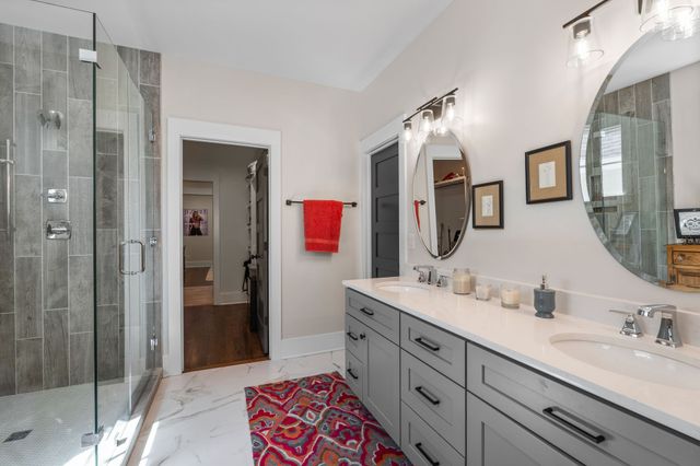 128 37th Ave, N, Nashville, TN 37209