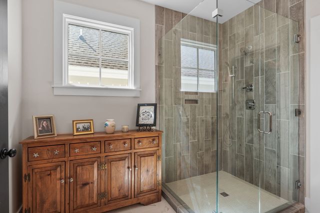 128 37th Ave, N, Nashville, TN 37209