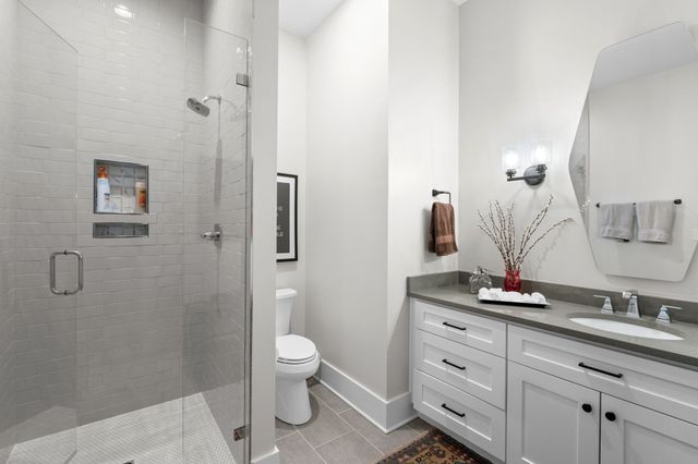 128 37th Ave, N, Nashville, TN 37209