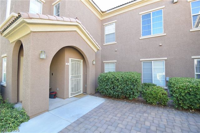 3825 Juno Beach S Street 201, Las Vegas, NV 89129
