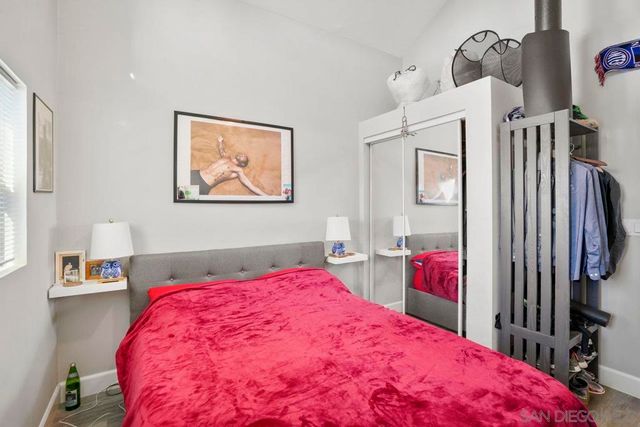 931 21st, San Diego, CA 92102