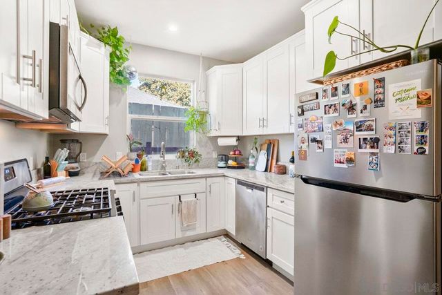 931 21st, San Diego, CA 92102