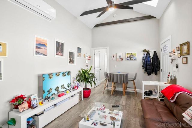 931 21st, San Diego, CA 92102