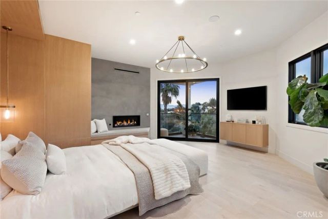 3656 Avenida Del Sol, Studio City, CA 91604