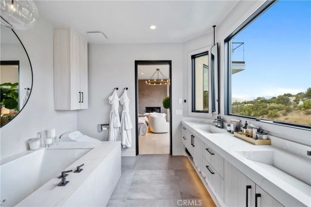 3656 Avenida Del Sol, Studio City, CA 91604