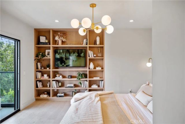 3656 Avenida Del Sol, Studio City, CA 91604