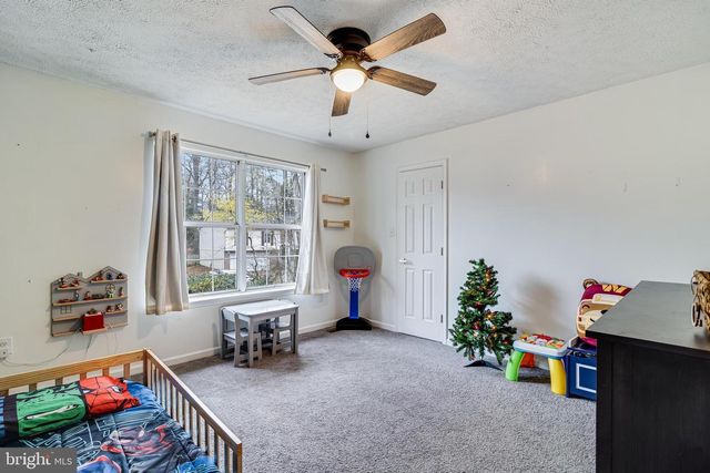 727 BALD EAGLE LN, Lusby, MD 20657