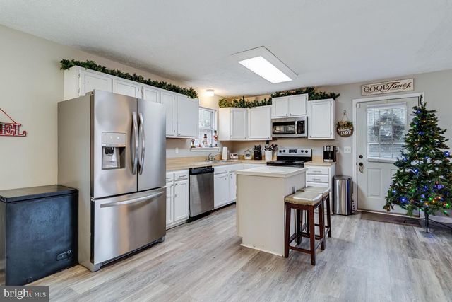 727 BALD EAGLE LN, Lusby, MD 20657