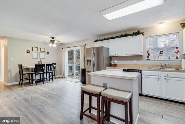 727 BALD EAGLE LN, Lusby, MD 20657