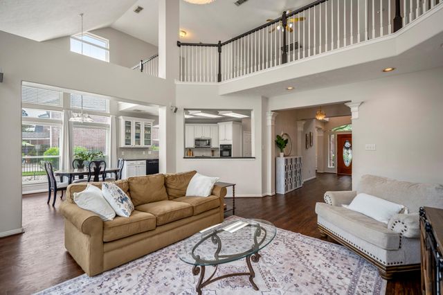 17327 W Copper Lakes Drive, Houston, TX 77095