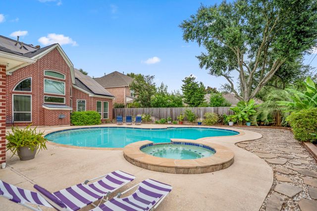 17327 W Copper Lakes Drive, Houston, TX 77095